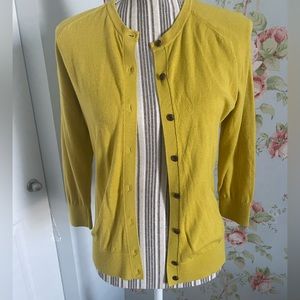 Perfect mustard color cardigan